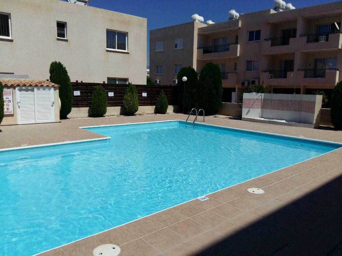 Appartamento By The Sea Paphos Esterno foto